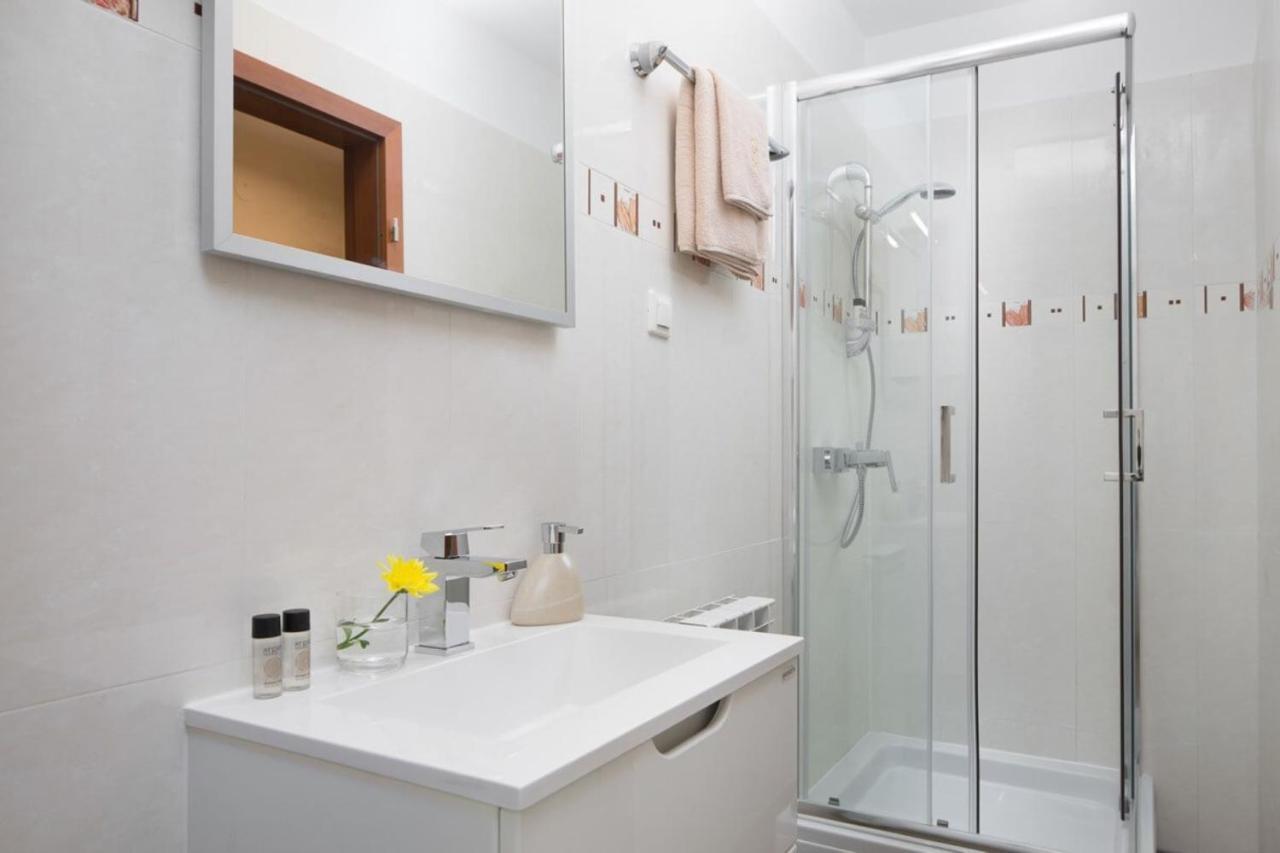 Luxury Apartments Casablanca/Vivaldi Pula Bagian luar foto