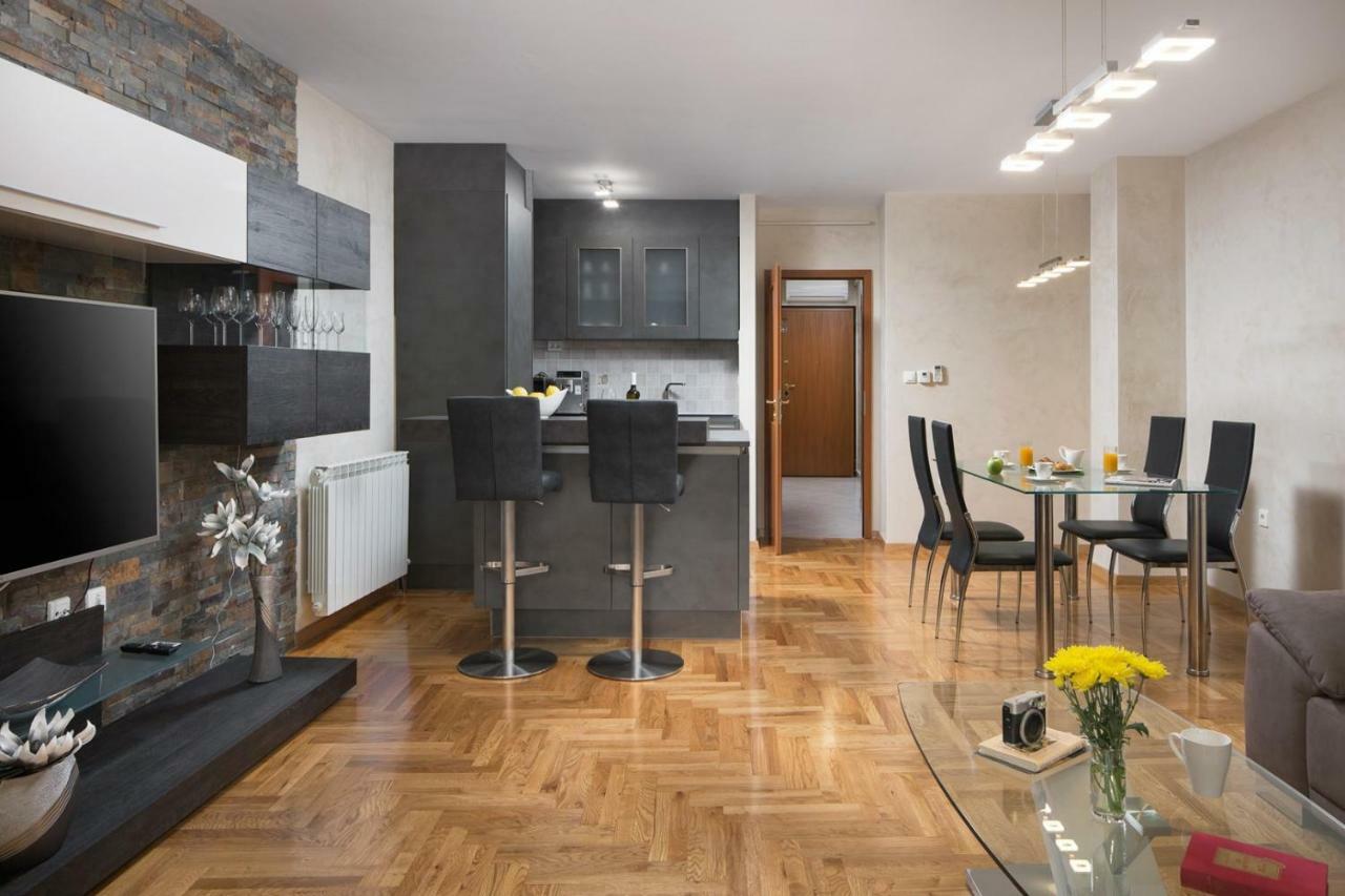 Luxury Apartments Casablanca/Vivaldi Pula Bagian luar foto